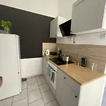 Cisza Na Placu Wolnosci * Μπίντγκοστς