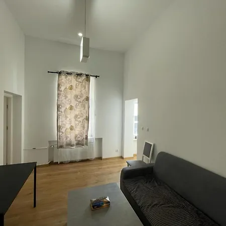 Cisza Na Placu Wolnosci *