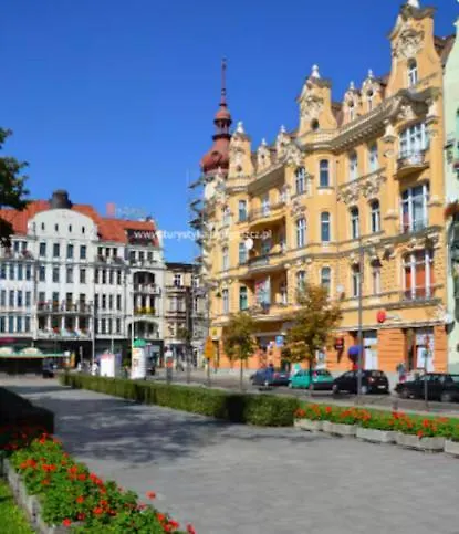 아파트 Cisza Na Placu Wolnosci