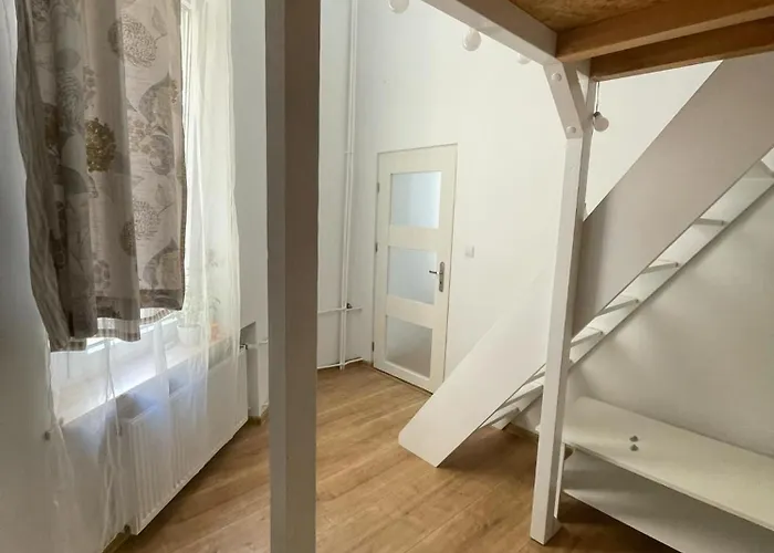 Cisza Na Placu Wolnosci Апартаменты Быдгощ