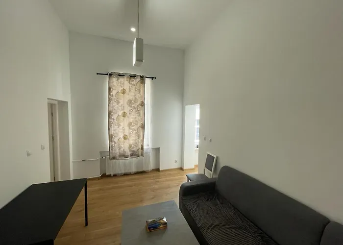 Cisza Na Placu Wolnosci *