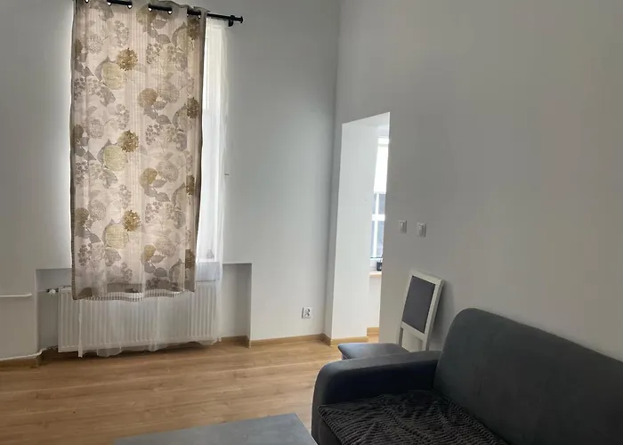 Cisza Na Placu Wolnosci Апартаменты *